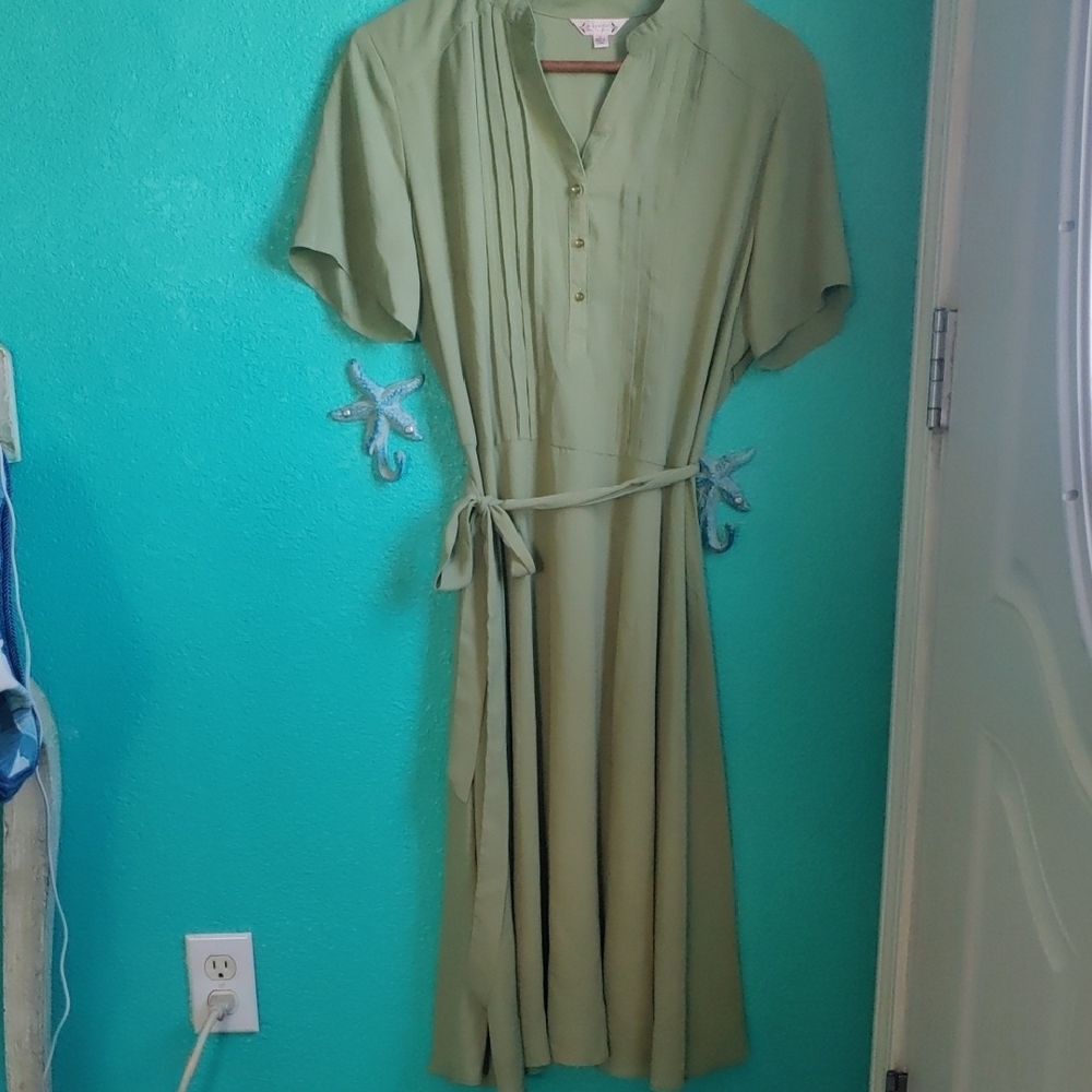Nanette Lepore Sage Green Midi Dress Waist Tie Button Up Shirt Sleeves